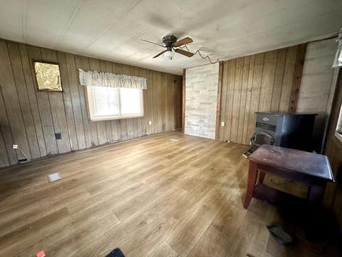 6105 Flat River Trl, Belding, MI 48809 photo 5