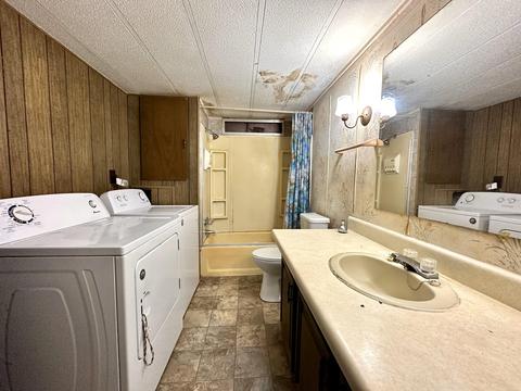 6105 Flat River Trl, Belding, MI 48809 photo 7