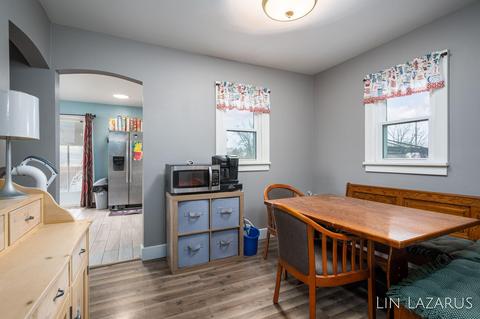 850 Upton Ave, Springfield, MI 49037 photo 9