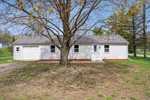 3226 Matthews St, Jackson, MI 49203 photo 4