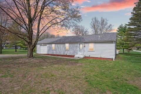 3226 Matthews St, Jackson, MI 49203 photo 2