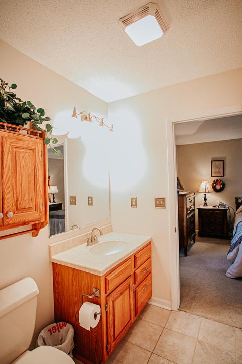 6754 Old Wagon Trl, Jackson, MI 49201 photo 15