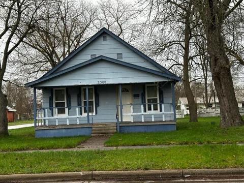 2300 Mcilwraith St, Muskegon Heights, MI 49444