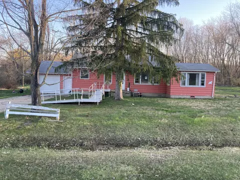 73462 34th Ave, Covert, MI 49043