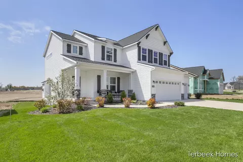 3084 Deer Haven Dr, Jenison, MI 49428
