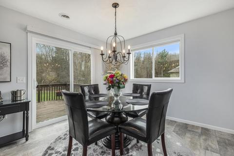 13784 E Harmony Ct NE, Sparta, MI 49345 photo 4