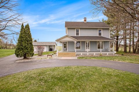65270 Middle Colon Rd, Burr Oak, MI 49030