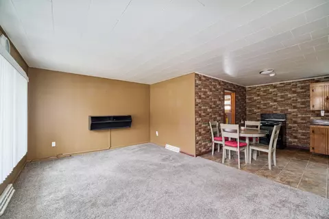 2547 Us 31, Manistee, MI 49660