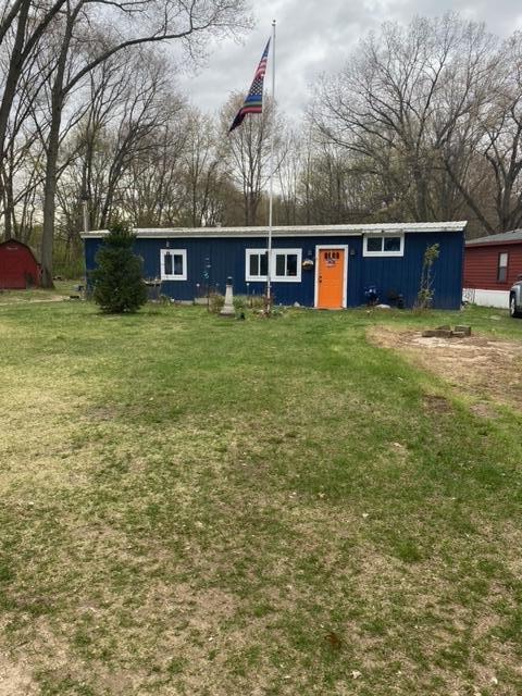 11573 Winchester Dr, Shelbyville, MI 49344