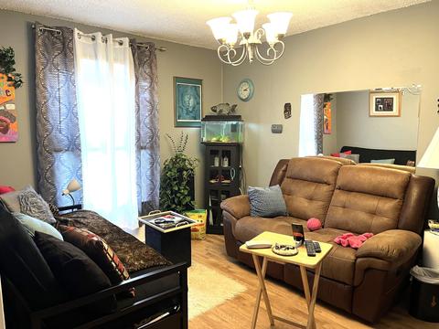 810 S Jackson St, Jackson, MI 49203 photo 3