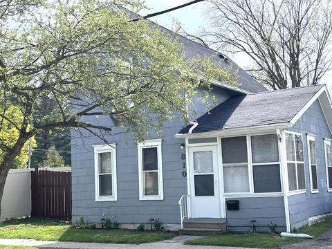 810 S Jackson St, Jackson, MI 49203 photo 1