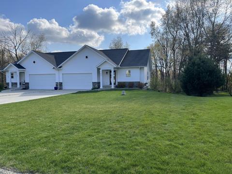 8353 Millstone Ct #2, Kalamazoo, MI 49009