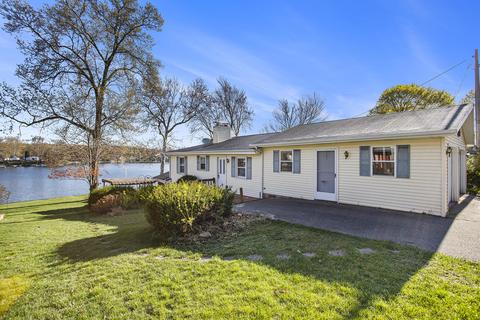 12908 Merlau Ave, Plainwell, MI 49080 photo 1
