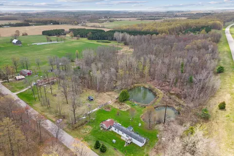 22605 W Meceola Rd, Reed City, MI 49677