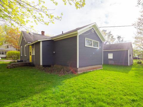 209 Sycamore St E, Three Oaks, MI 49128 photo 15