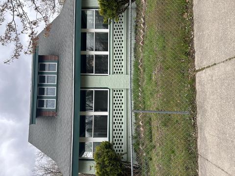 947 Alexander St SE, Grand Rapids, MI 49507