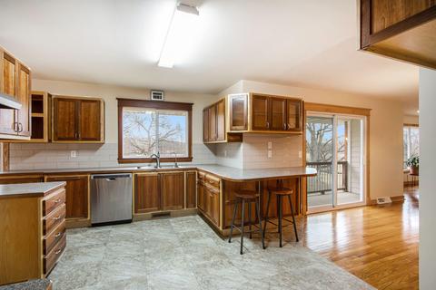 3666 Springbrook Ave, Kalamazoo, MI 49004 photo 6