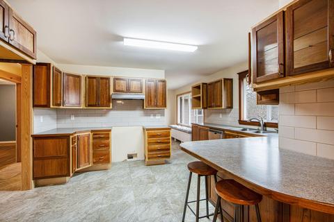 3666 Springbrook Ave, Kalamazoo, MI 49004 photo 5