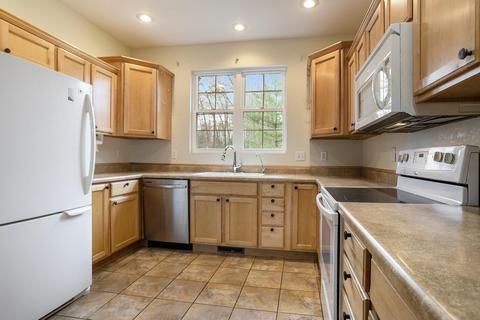 8142 Bay Arbor Dr, Augusta, MI 49012 photo 7