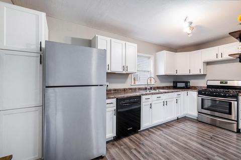 394 E Arbor St, Marcellus, MI 49067 photo 8