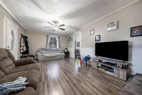 394 E Arbor St, Marcellus, MI 49067 photo 7