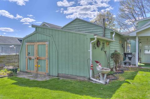 623 Bellevue Ave, Jackson, MI 49202 photo 7