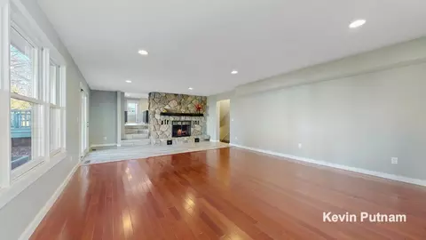 160 Wiley Rd, Douglas, MI 49406 photo 12