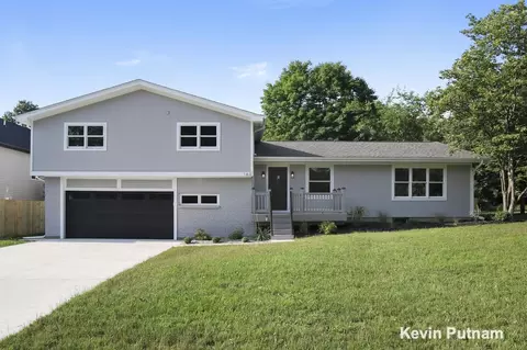 160 Wiley Rd, Douglas, MI 49406
