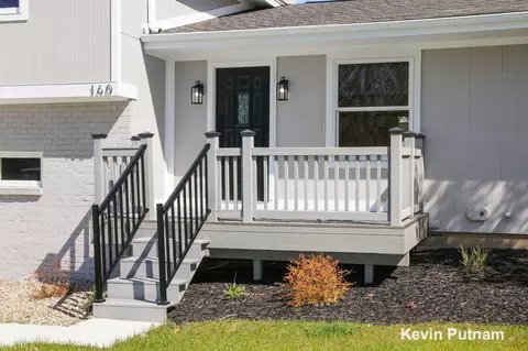 160 Wiley Rd, Douglas, MI 49406 photo 3