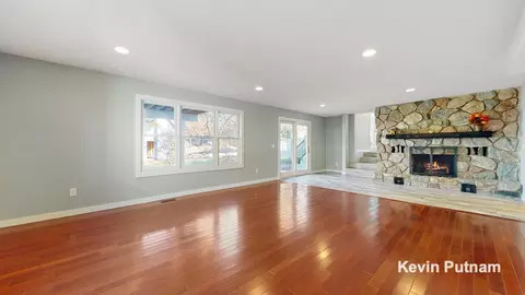 160 Wiley Rd, Douglas, MI 49406 photo 13