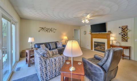 3405 Pine Ridge Dr, Jackson, MI 49201 photo 9