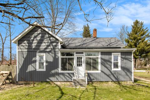 10885 E Q R Ave, Scotts, MI 49088 photo 1