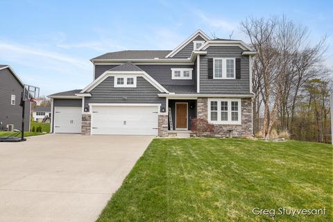 3215 Oakmont Dr, Hudsonville, MI 49426