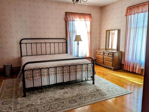 202 Maple St, Manistee, MI 49660 photo 16