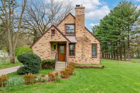 333 N 30th St, Springfield, MI 49037
