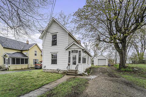 225 N Forbes St, Jackson, MI 49202