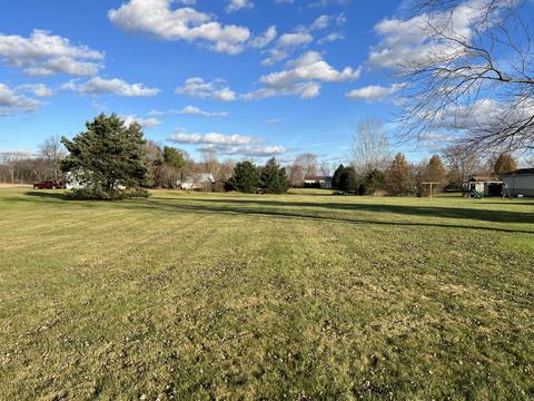 Fisher Road, Quincy, MI 49082