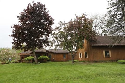 1209 Sumac Dr, Stanton, MI 48888 photo 8