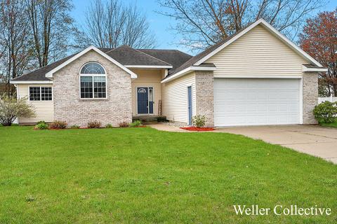 1794 Mayflower Dr SW, Wyoming, MI 49519