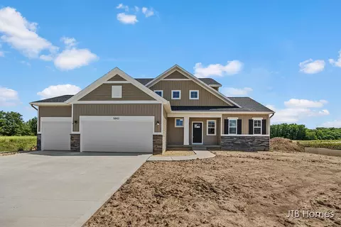 5843 Crossmoor St SE, Caledonia, MI 49316
