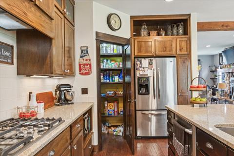 50 10th St, Plainwell, MI 49080 photo 14