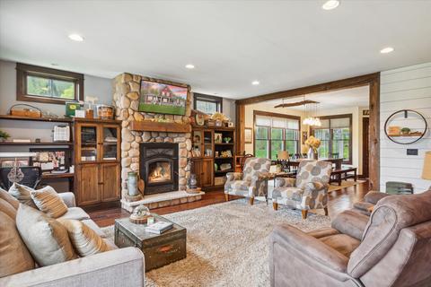 50 10th St, Plainwell, MI 49080 photo 6