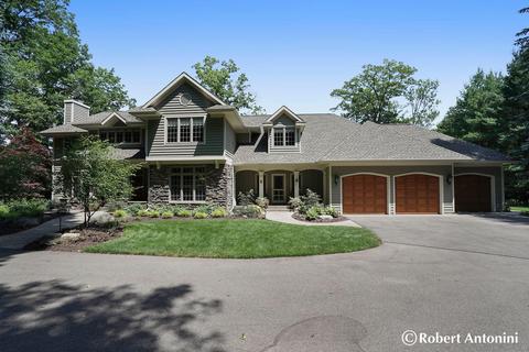 370 Preservation Dr NE, Ada, MI 49301 photo 3