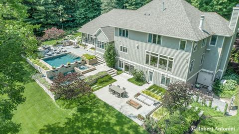 370 Preservation Dr NE, Ada, MI 49301 photo 2