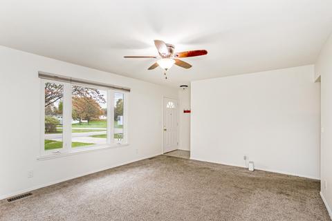 3387 Loren Dr, Jackson, MI 49203 photo 3