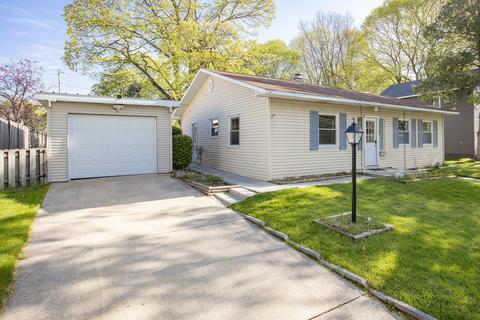 114 W 4th St, Buchanan, MI 49107 photo 22