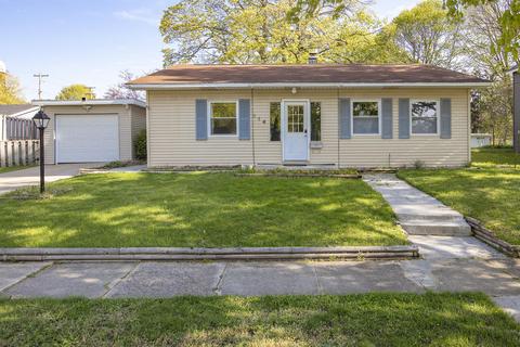 114 W 4th St, Buchanan, MI 49107 photo 1