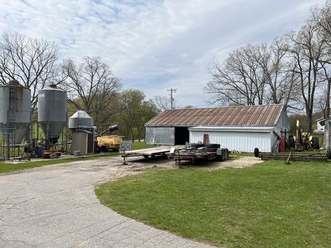 7698 Parsonage Rd, Saranac, MI 48881 photo 3