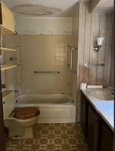 561 S Nancy Dr, White Cloud, MI 49349 photo 7