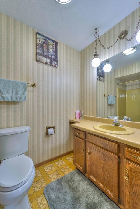 5377 Deer Ridge Rd, Jackson, MI 49201 photo 18